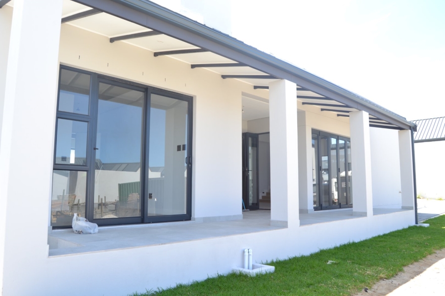 3 Bedroom Property for Sale in Mzuri Estate Western Cape